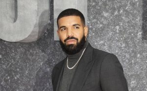 Drake, iki Grammy kategorisinden adaylığını çekti