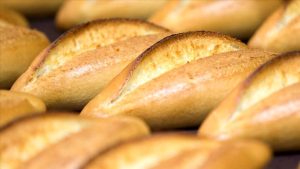 Ekmeğe artırım mı geldi 2021? Ekmeğin yeni fiyatı ne kadar? İstanbul'da ekmeğe yüzde kaç artırım geldi? 1 adet ekmeğin yeni fiyatı kaç TL oldu?