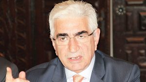 Eski Devlet Bakanı İzzet Bal: Yüzde 50+1'in kazanamayacağı bir ihtimali kahır olarak söylem etmek, demokrasiye inançsızlık demektir