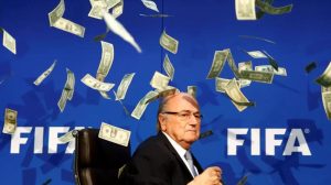 FIFA'nın prestijini yerlere düşürecek iddianame! Platini ve Blatter'in karışmadığı cürüm yok