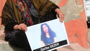 Garibe Gezer’in kardeşi: Kardeşim intihar edecek biri değil, cinayeti açığa çıkaracağız