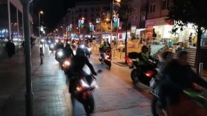 Gebze'de 29 Ekim coşkusu sokakları sardı