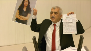 HDP'li Gergerlioğlu, cezaevinde intihar ettiği tez edilen Garibe Gezer'in kendisine yazdığı mektubu okudu: Sesimi duyun