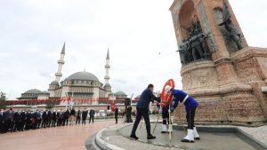 İstanbul’un Kurtuluşu’nun 98’nci yılı Taksim’de kutlandı