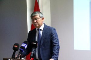 Kazak Büyükelçi Saparbekuly ulusa seslenişteki ıslahatları anlattı