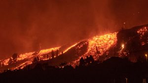 La Palma Adası'nda lavlar nedeniyle bir haftada 462 mesken yandı