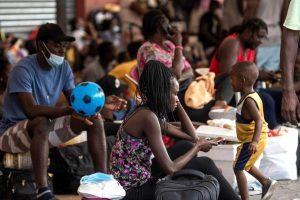 Meksika'dan Haitili göçmenlere sığınma hakkı