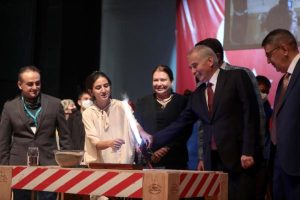 Milletlerarası Cam Bienali 6'ncı kez kapılarını açtı