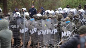 Polonya - Belarus ortasında göçmen krizi: 'Sınırda sıcak çatışma tehlikesi var'