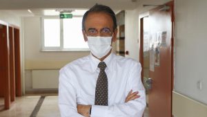 Prof. Dr. Mehmet Ceyhan'dan Molnupiravir açıklaması: İlacın şimdi kesin tesirli olduğunu bilmiyoruz
