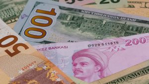 Reuters: Türkiye, sahip olmadığı parayı harcıyor