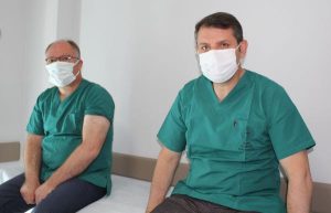 Sivas'ta, Vali ve Başkan'dan vatandaşlara aşı daveti