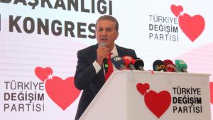 TDP Genel Lideri Mustafa Sarıgül: Türkiye artık zenginler ve fakirler ülkesidir, orta sınıf erimiştir