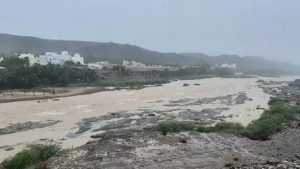 Umman'daki tropik kasırgada 3 kişi hayatını kaybetti