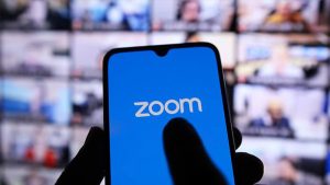 Zoom, 2021’de 1 milyar doların üzerinde gelir elde etti