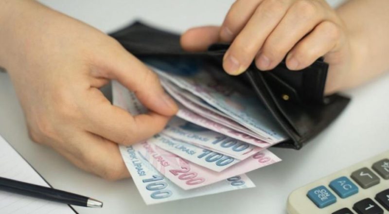 Memur dövme yaptırabilir mi