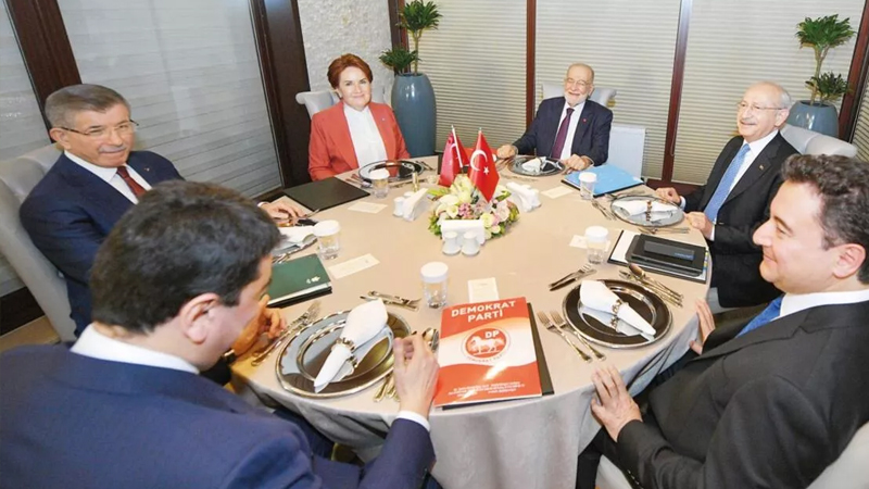 Ahmet Taşgetiren: 'Ortak aday'ın kişiliği o kadar değerli ki, ismi siyasi tarihe yazılacak