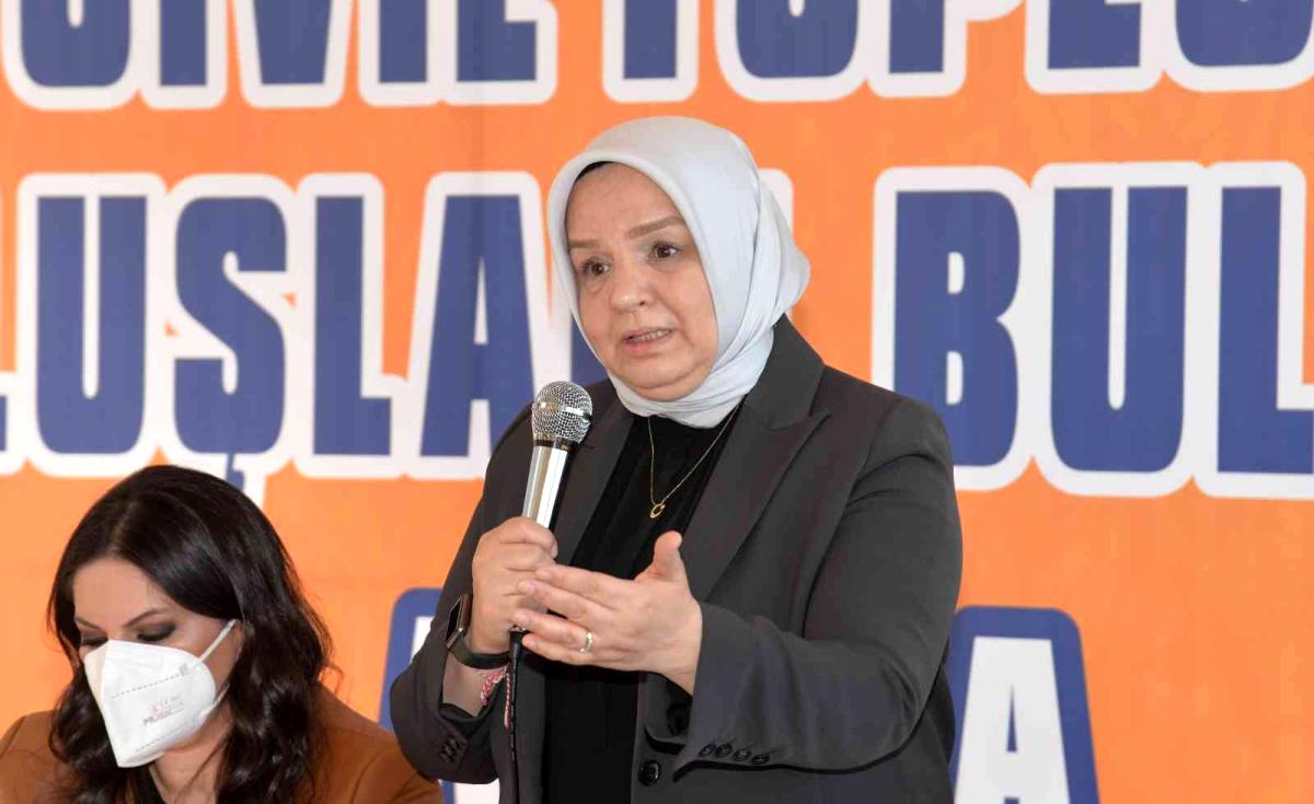 AK Parti'li Keşir: "Kızların yüzde 49'u üniversiteye erişiyor" AK Parti'li Keşir: "Kızların yüzde 49'u üniversiteye erişiyor"