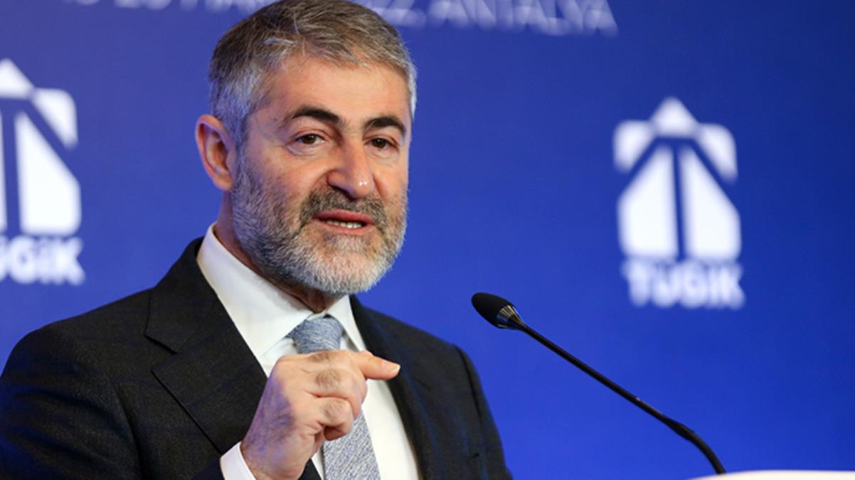 Bakan Nebati'den yeni bir çıkış daha: Işıltıyı yalnızca gözlerinizde değil, bedeninizin her yerinde hissetmelisiniz Bakan Nebati'den yeni bir çıkış daha: Işıltıyı yalnızca gözlerinizde değil, bedeninizin her yerinde hissetmelisiniz
