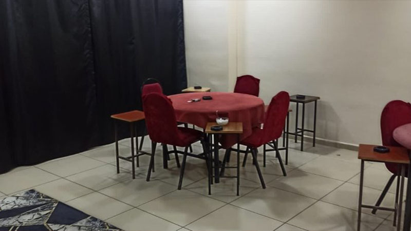 Bayan kuaförüne kumar baskın Bayan kuaförüne kumar baskın