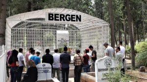 Bergen'in annesi yaşıyor mu? Bergen'in mezarı neden kafeste?