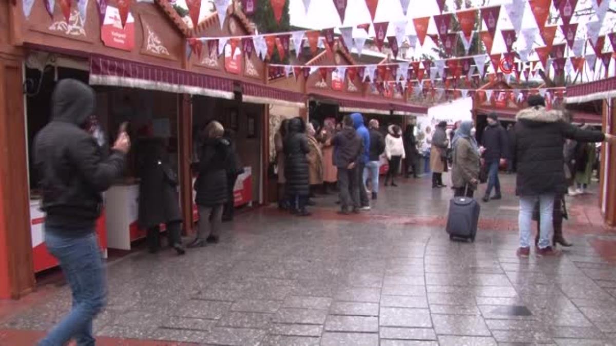 Beyoğlu'nda '8 Mart Galata Çarşısı' açıldı Beyoğlu'nda '8 Mart Galata Çarşısı' açıldı