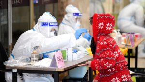 Covid: Çin'de koronavirüs olay sayısı rekor seviyede arttı, milyonlarca kişi karantinaya alındı