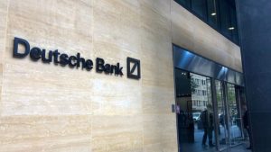 Deutsche Bank Mali İşler Yöneticisi: Rusya'daki operasyonlarımızı sonlandırmak uygulanabilir değil
