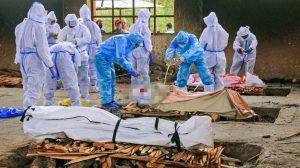 Dünya Sıhhat Örgütü: 6 milyondan fazla can alan koronavirüs pandemisi bu yıl bitebilir