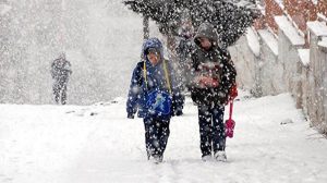 Eğitime kar engeli! 14 vilayette okullar tatil edildi