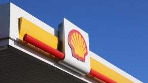 İngiltere'de Shell idare konseyi üyelerine dava: 'Net sıfır emisyon amacı için gerekeni yapmadılar'