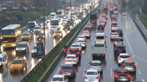 İstanbul'da araç sayısı 5 milyona yaklaştı, uzmanlar uyardı: Gelecekte trafik işlemez duruma gelecek