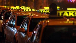 İzmir'de taksi fiyatlarına 3 ayda ikinci artırım