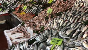 Kar yağışı balık fiyatlarını vurdu: İstavrit 45 TL’ye kadar yükseldi