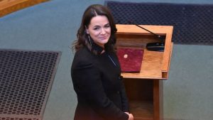 Katalin Novak: İktidar partisinin eski aile bakanı Macaristan'ın yeni cumhurbaşkanı seçildi