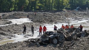Sel felaketinin yaşandığı Bartın, Kastamonu ve Sinop’ta ziyana uğrayan balıkçılara takviye ödemesi