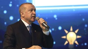 Yeni Şafak müellifi Acet: Anketlerde Erdoğan ve AK Parti’nin oyları neden yükselişe geçti?