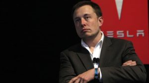 44 milyar dolara Twitter'ı satın alan Elon Musk, 4 milyar dolarlık Tesla payı satmak zorunda kaldı