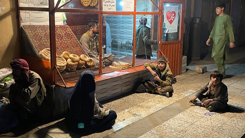 Afganistan'a yardım için bağış konferansında amaç 4.4 milyar dolara ulaşılamadı