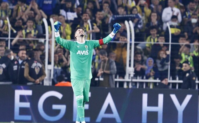 Altay Bayındır: "Bizim için her maç final"