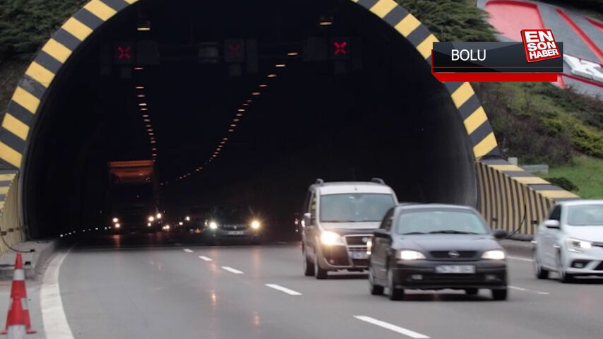 Anadolu Otoyolu'nda bayram trafiği yoğunluğu