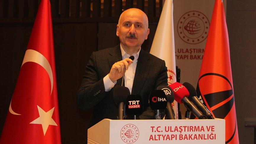Bakan Karaismailoğlu: Emniyetli yol altyapısı ile kaza oranlarını azaltacağız