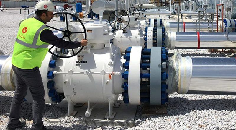 Bloomberg: Deutsche Bank, LNG alımı için BOTAŞ’a 1 milyar euro kredi verecek