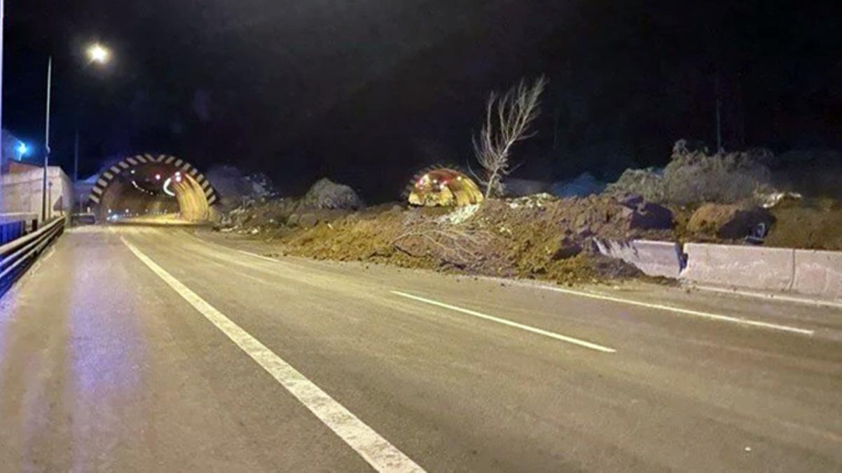 Bolu Dağı Tüneli'nin Düzce girişinde heyelan meydana geldi, yol trafiğe kapatıldı Bolu Dağı Tüneli'nin Düzce girişinde heyelan meydana geldi, yol trafiğe kapatıldı