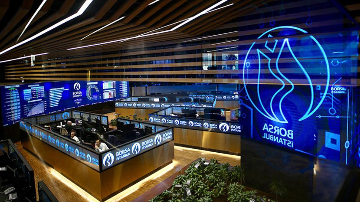 Borsa İstanbul'da BIST 100 endeksi, tüm vakitlerin en yüksek kapanışını yaptı Borsa İstanbul'da BIST 100 endeksi, tüm vakitlerin en yüksek kapanışını yaptı