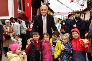 Bozüyük Belediyesi Sanatevi sevinçli çocuk cıvıltıları ile açıldı