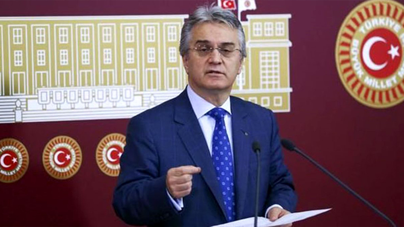 CHP'li Kuşoğlu: Yapılan hesaplara nazaran yurt dışında 200 milyar dolarları var