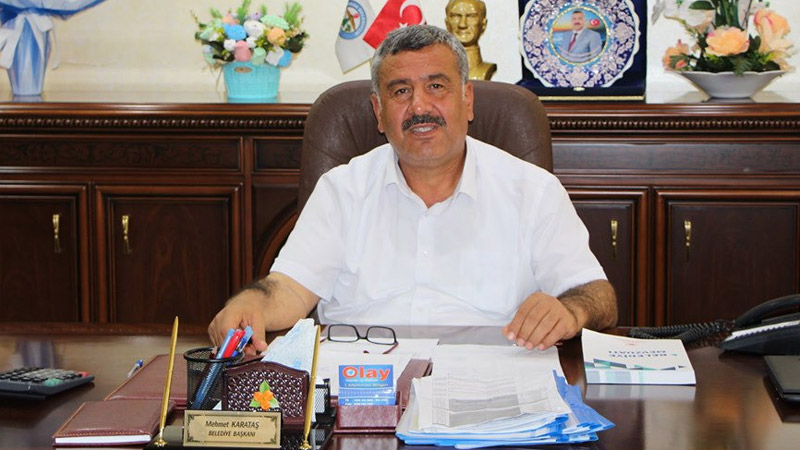 CHP'lilerle birlikte "evet" oyu kullanan AKP'li belediye lideri ihraç istemiyle disipline edildi