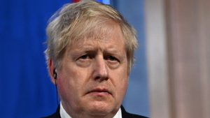 Covid Partileri skandalı: Başbakan Johnson'ı sıkıntı günler bekliyor