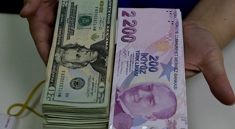 Döviz kurları yatay seyrediyor; dolar 14,66 lira